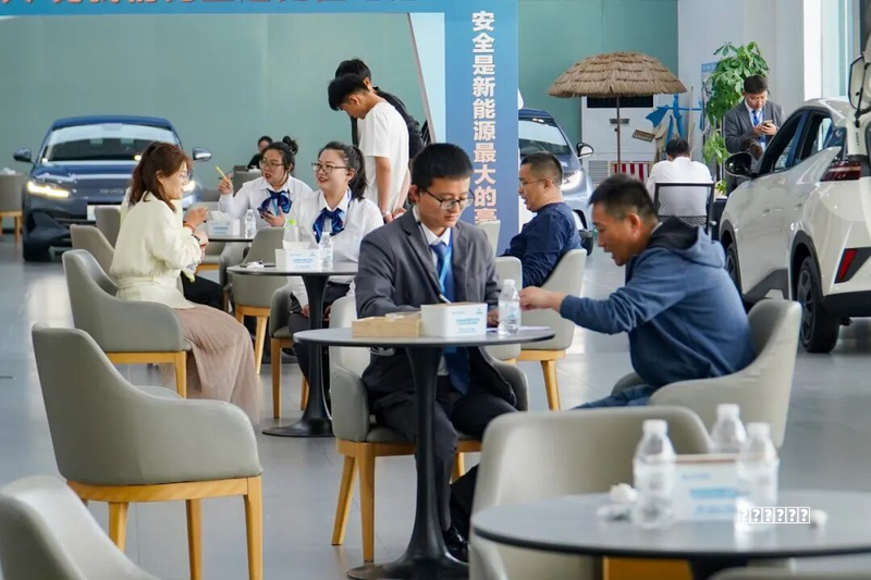 2022年10月国内汽车销量分析 比亚迪持续“霸榜”